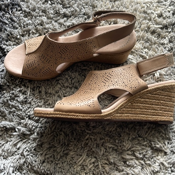 Clark’s summer sandal - Picture 3 of 6